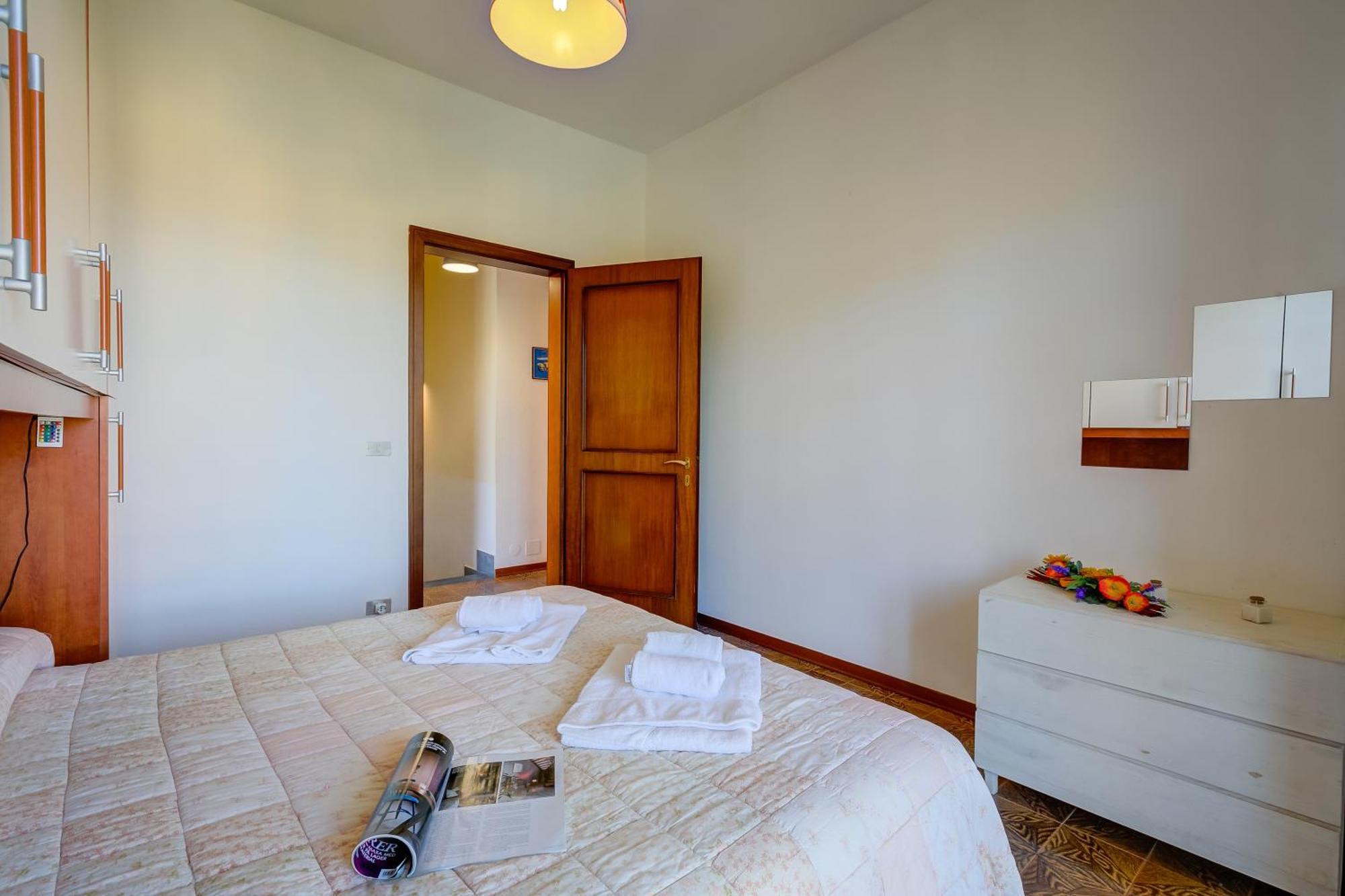 Casa Maddalena Al Mare 600M From Sea - Happy Rentals مارينا دي بييتراسانْت المظهر الخارجي الصورة