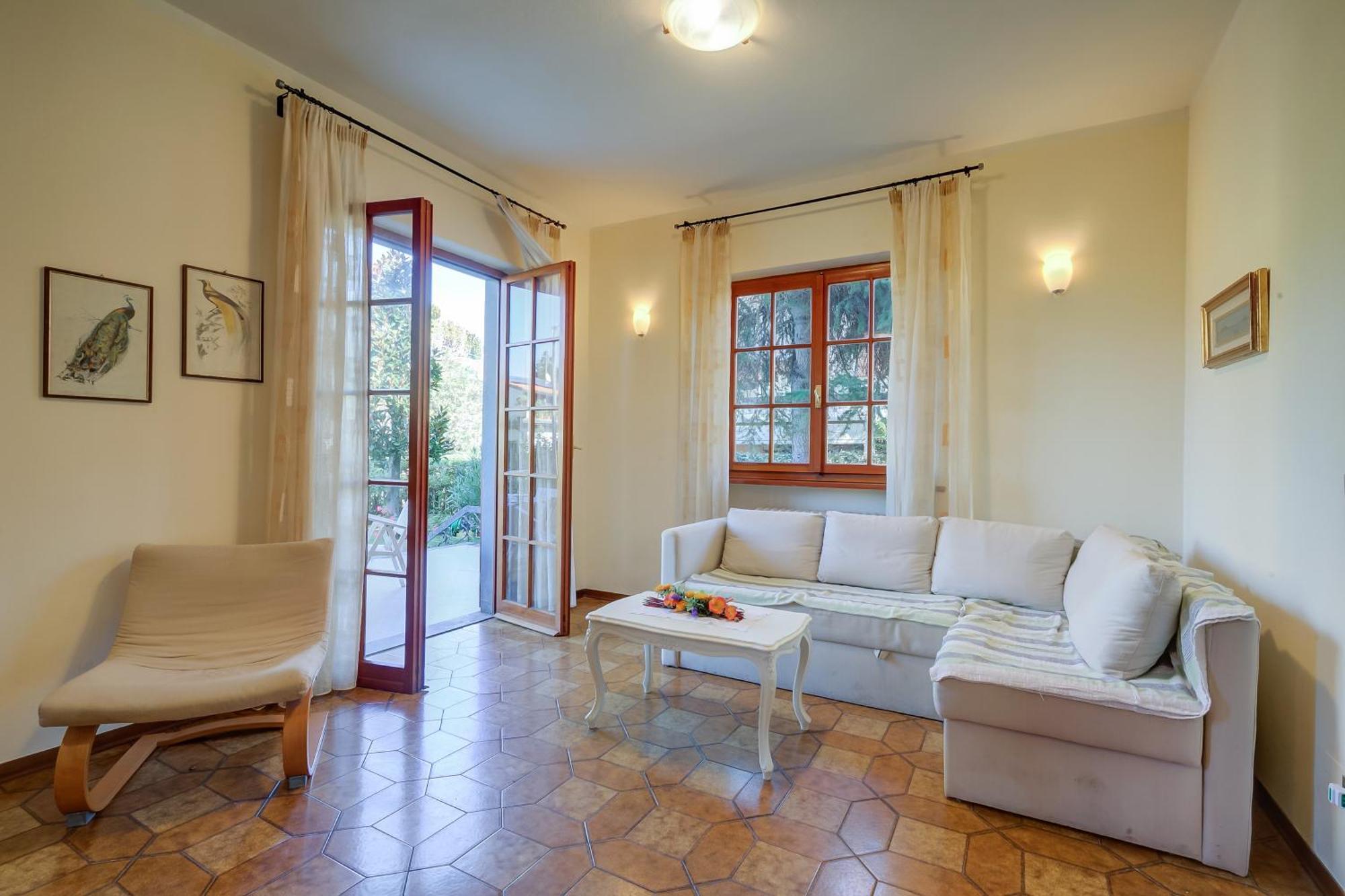 Casa Maddalena Al Mare 600M From Sea - Happy Rentals مارينا دي بييتراسانْت المظهر الخارجي الصورة