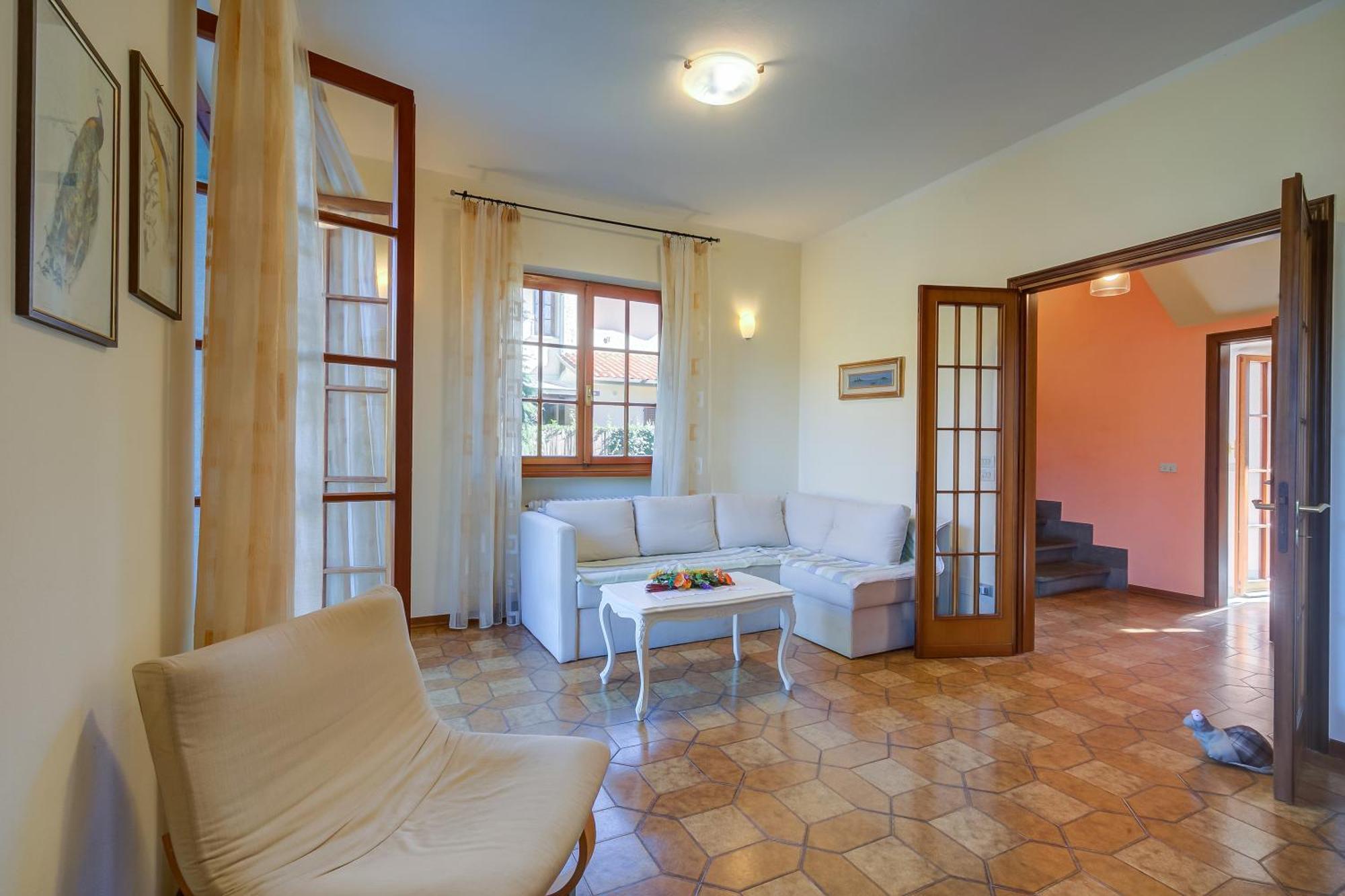 Casa Maddalena Al Mare 600M From Sea - Happy Rentals مارينا دي بييتراسانْت المظهر الخارجي الصورة
